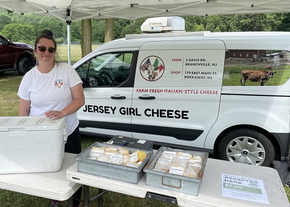 Jersey Girl Cheese rep, Colleen