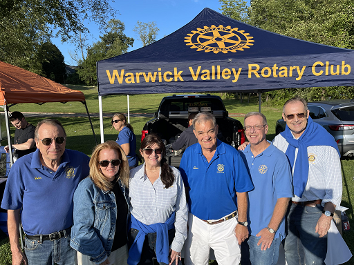 Committee members include, left to right, John McGloin, Cindy Vander Plaat, Patti Lurye Dempster, Stan Martin, Neil Sinclair and David Dempster( committee members not pictured: Leo Kaytes Sr. and Leo R. Kaytes). Photo by Roger Vander Plaat.